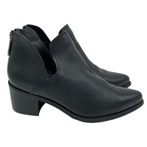 Blondo Eliza Waterproof Pointy Toe Leather Ankle Booties